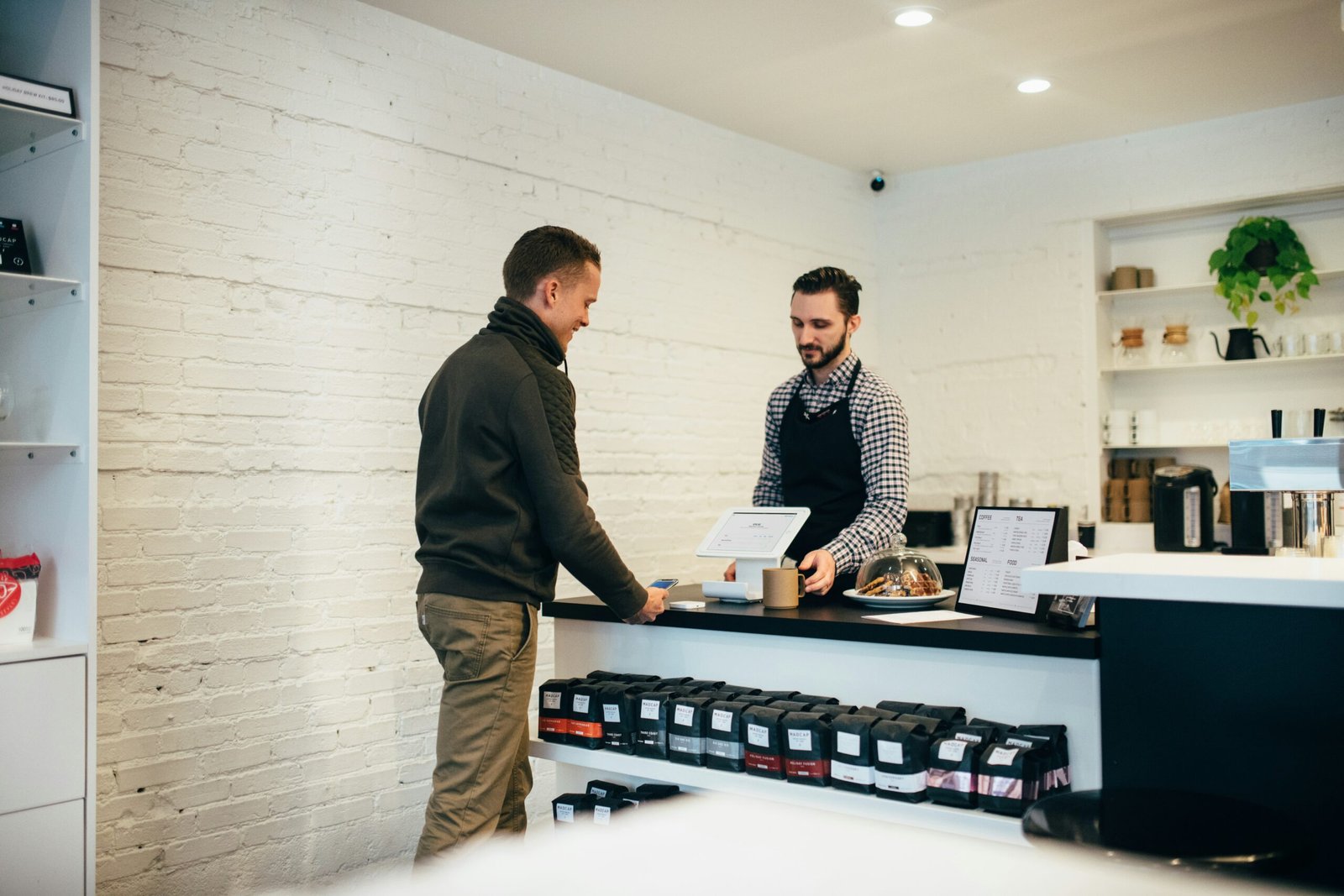 How to File a Shop Insurance Claim in California