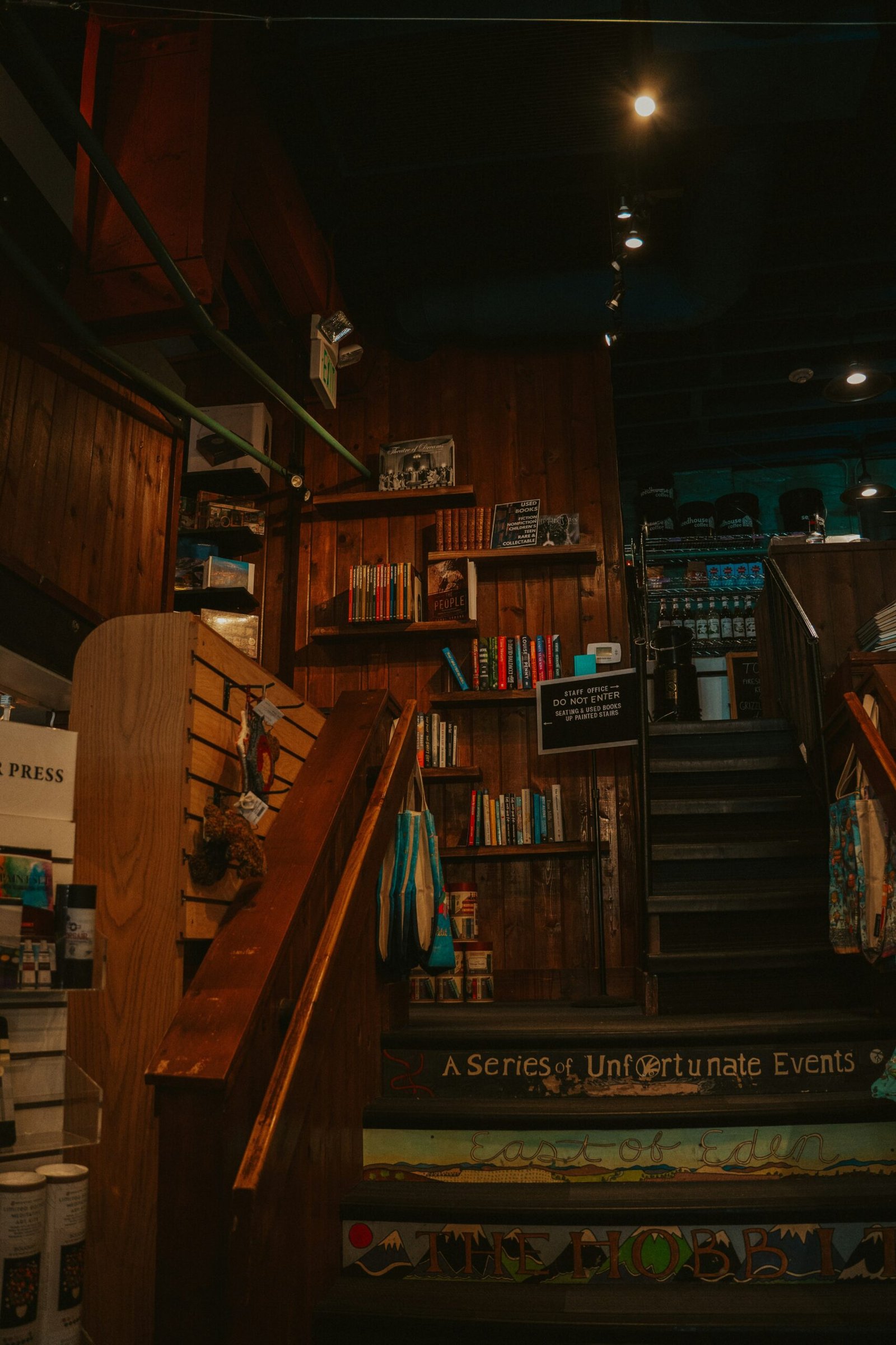 The Legal Requirements for Shop Insurance in California